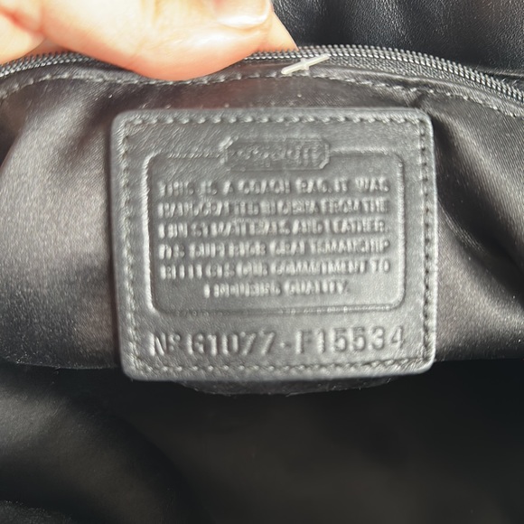 Coach Penelope Bag w/ COA - Picture 3 of 16